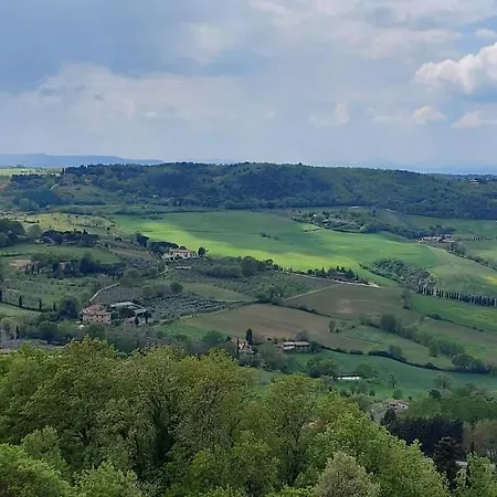 Casa de Férias La Finestra - Centro Storico Montepulciano, Casa Panoramica. Montepulciano Stazione